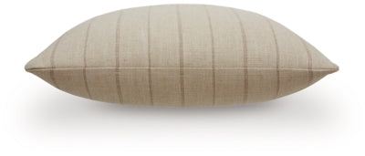 Valwick Pillow (Set of 4) - U&U Home Budget Furniture (Carteret, NJ)