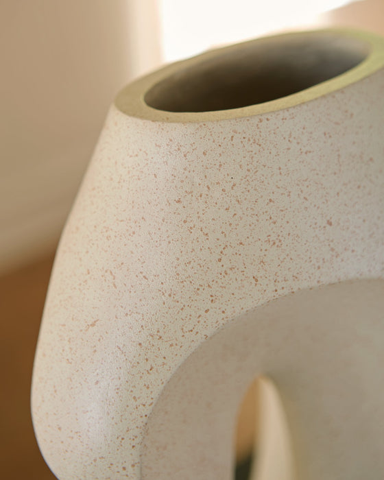 Odion Vase - U&U Home Budget Furniture (Carteret, NJ)