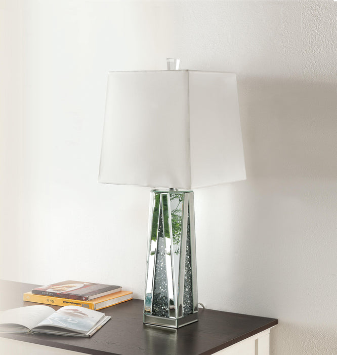 Noralie Mirrored & Faux Diamonds Table Lamp - U&U Home Budget Furniture (Carteret, NJ)