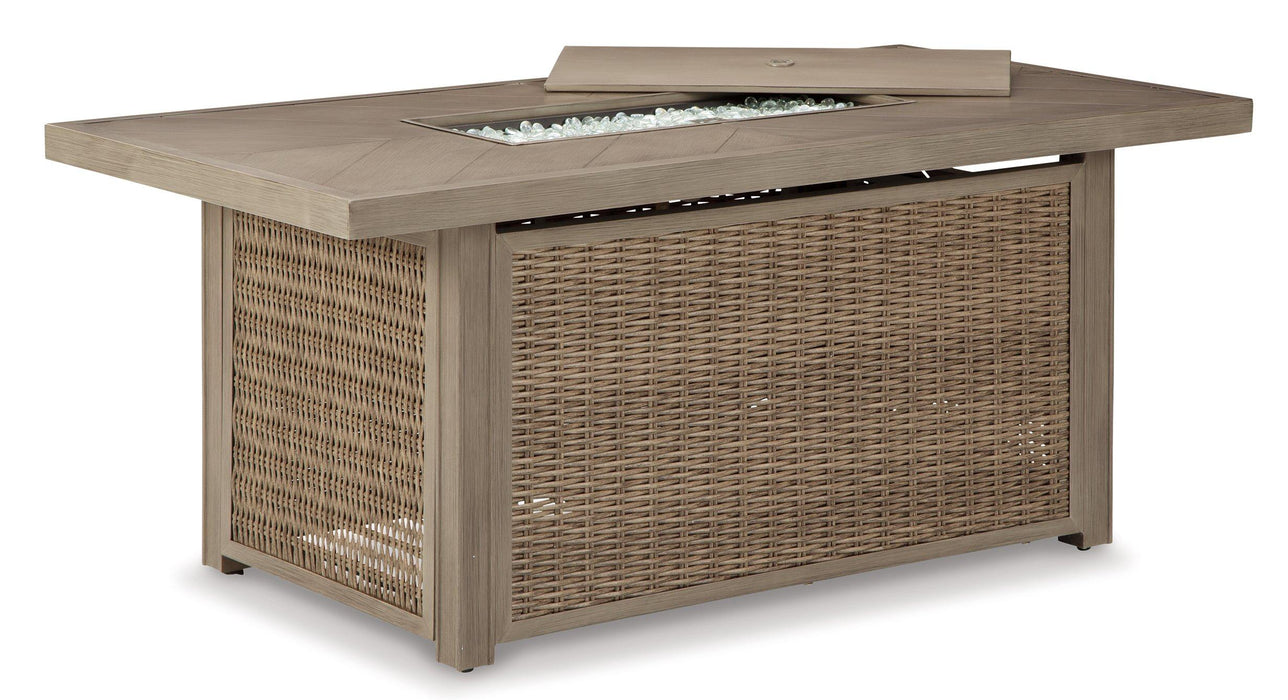Beachcroft Outdoor Seating Set - U&U Home Budget Furniture (Carteret, NJ)