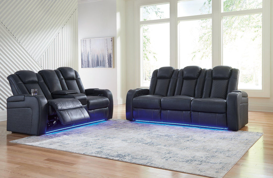 Fyne-Dyme Living Room Set - U&U Home Budget Furniture (Carteret, NJ)