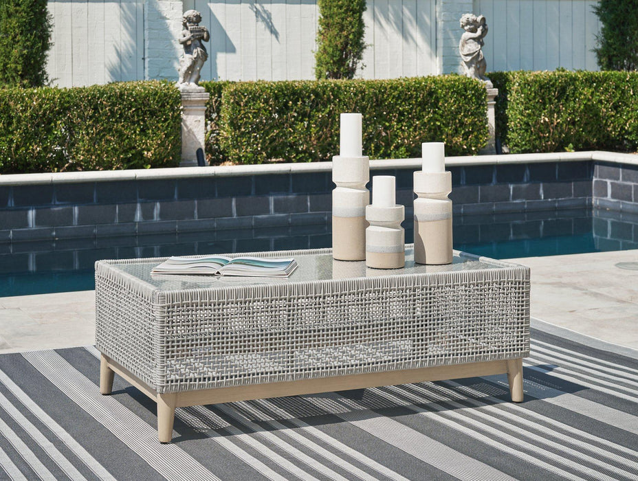 Seton Creek Outdoor Seating Set - U&U Home Budget Furniture (Carteret, NJ)