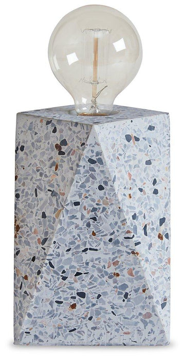 Maywick Table Lamp Set - U&U Home Budget Furniture (Carteret, NJ)