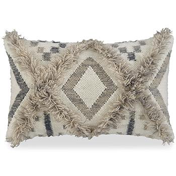 Liviah Pillow - U&U Home Budget Furniture (Carteret, NJ)