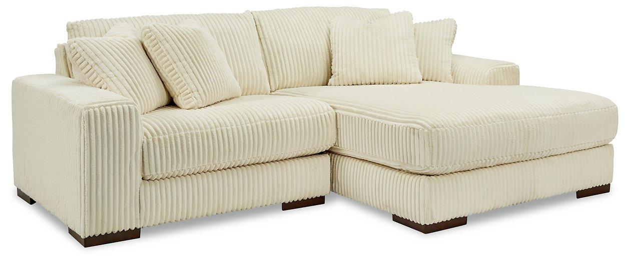 Lindyn Sectional with Chaise - U&U Home Budget Furniture (Carteret, NJ)