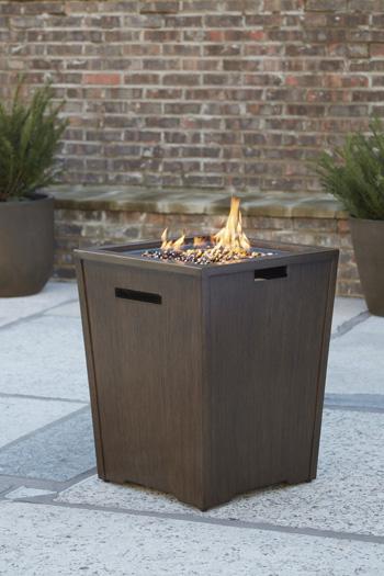 Rodeway South Outdoor Set - U&U Home Budget Furniture (Carteret, NJ)