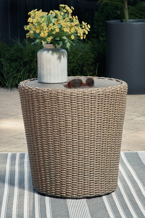 Danson Outdoor Occasional Table Set - U&U Home Budget Furniture (Carteret, NJ)