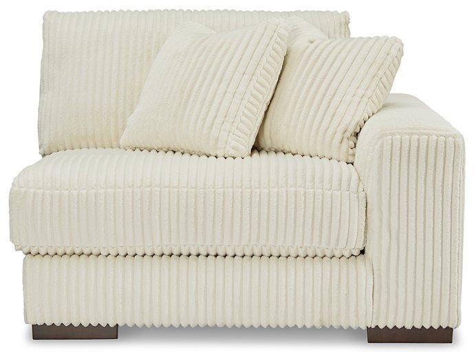 Lindyn Sectional Sofa - U&U Home Budget Furniture (Carteret, NJ)