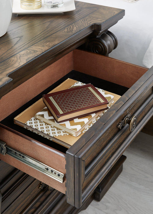 Maylee Bedroom Set - U&U Home Budget Furniture (Carteret, NJ)