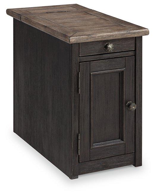Tyler Creek End Table Set - U&U Home Budget Furniture (Carteret, NJ)