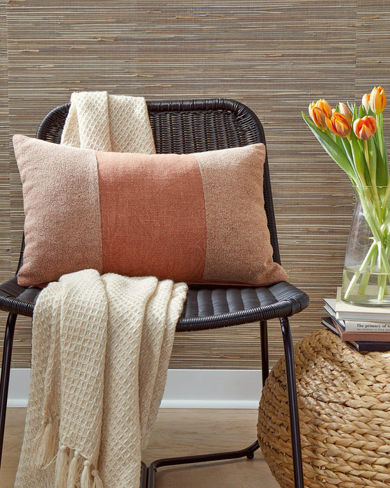 Dovinton Pillow (Set of 4) - U&U Home Budget Furniture (Carteret, NJ)