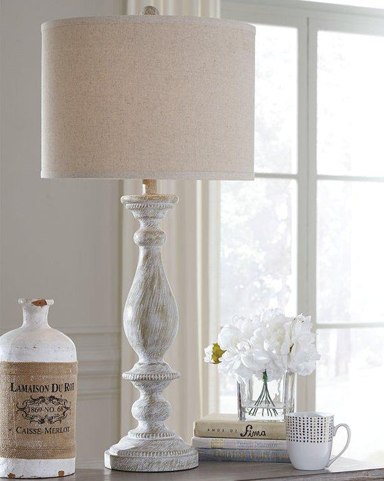 Bernadate Lamp Set - U&U Home Budget Furniture (Carteret, NJ)
