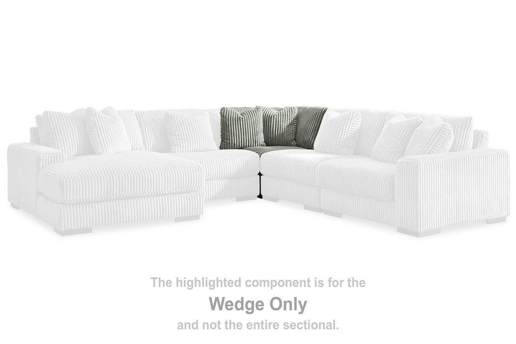 Lindyn Sectional - U&U Home Budget Furniture (Carteret, NJ)