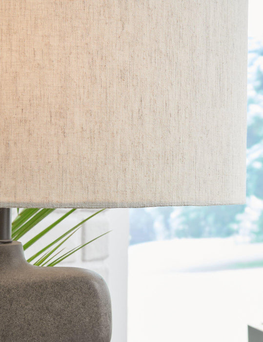 Danacy Lamp Set - U&U Home Budget Furniture (Carteret, NJ)