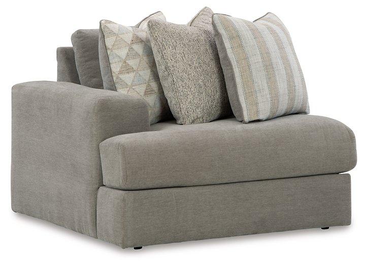 Avaliyah Sectional with Chaise - U&U Home Budget Furniture (Carteret, NJ)