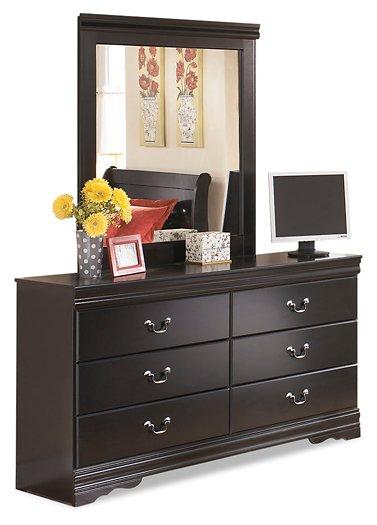 Huey Vineyard Dresser and Mirror - U&U Home Budget Furniture (Carteret, NJ)