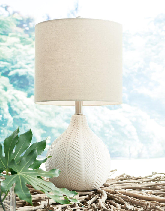 Rainermen Lamp Set - U&U Home Budget Furniture (Carteret, NJ)