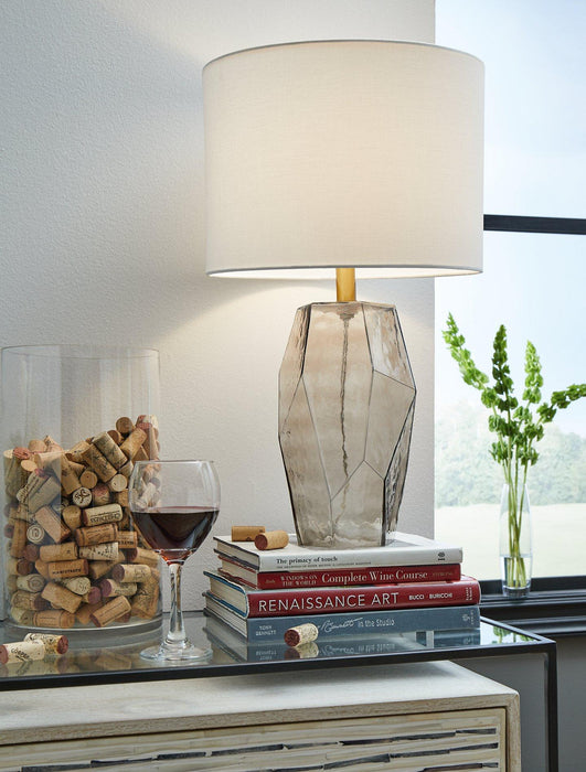 Taylow Lamp Set - U&U Home Budget Furniture (Carteret, NJ)