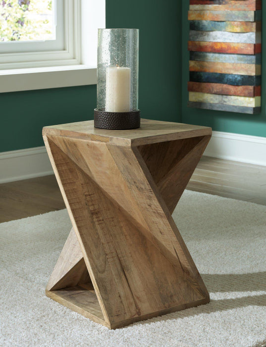 Zalemont Accent Table - U&U Home Budget Furniture (Carteret, NJ)