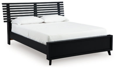 Danziar Queen Slat Bed - U&U Home Budget Furniture (Carteret, NJ)