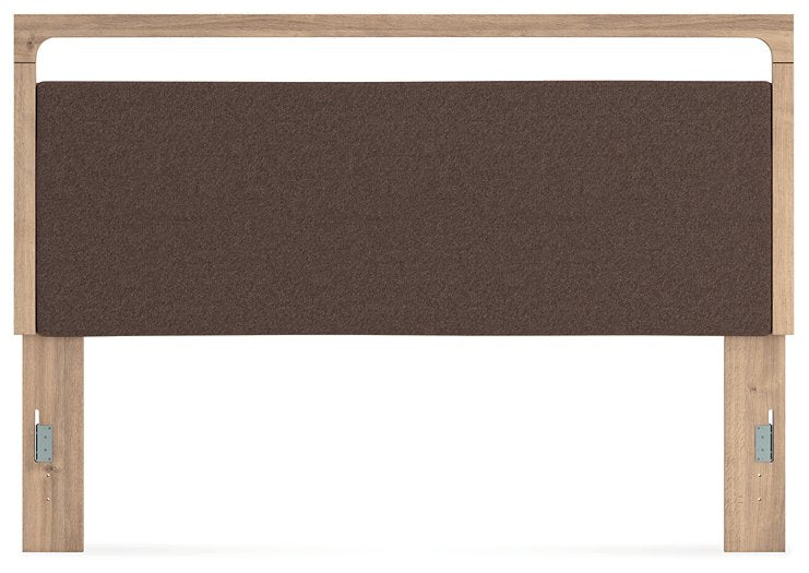 Kinlanni Upholstered Bed - U&U Home Budget Furniture (Carteret, NJ)