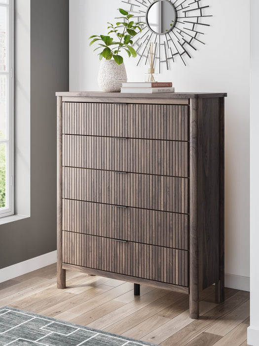 Pamytta Wide Chest of Drawers - U&U Home Budget Furniture (Carteret, NJ)