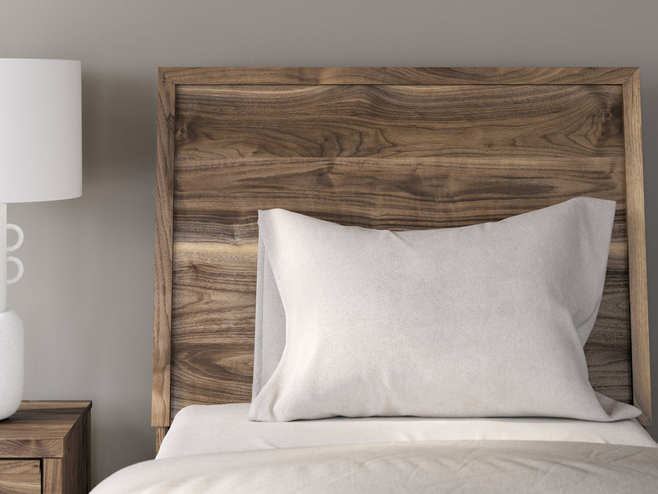 Chirason Bed - U&U Home Budget Furniture (Carteret, NJ)