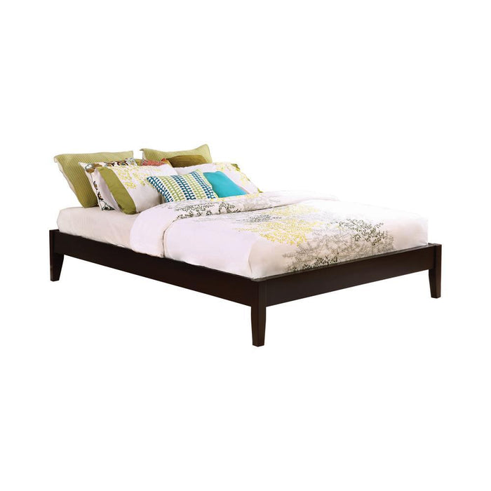 Hounslow California King, E.King, & Queen Universal Platform Bed Cappuccino - U&U Home Budget Furniture (Carteret, NJ)
