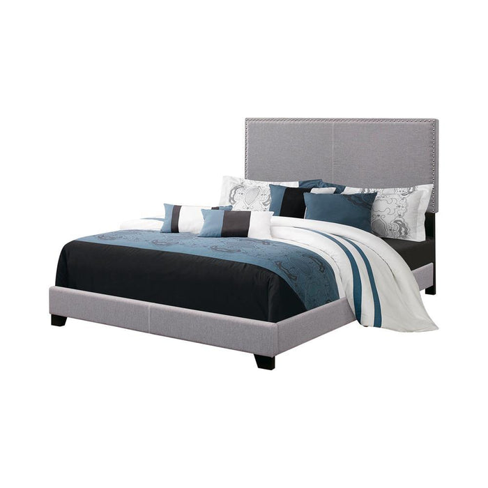 Boyd California King, King, & Queen Upholstered Bed with Nailhead Trim Charcoal & Grey - U&U Home Budget Furniture (Carteret, NJ)