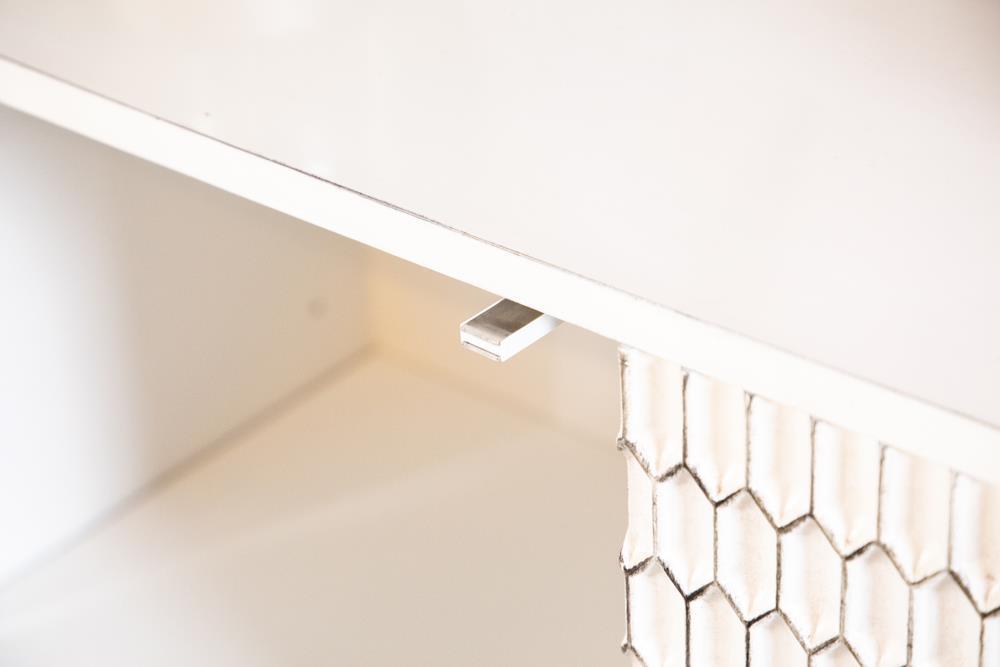 Gambon Rectangular 2-door Accent Cabinet White - U&U Home Budget Furniture (Carteret, NJ)