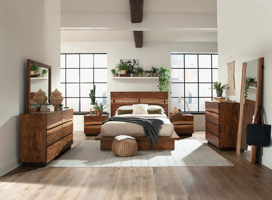 Winslow California King, E.King & Queen Bed Smokey Walnut and Coffee Bean - U&U Home Budget Furniture (Carteret, NJ)