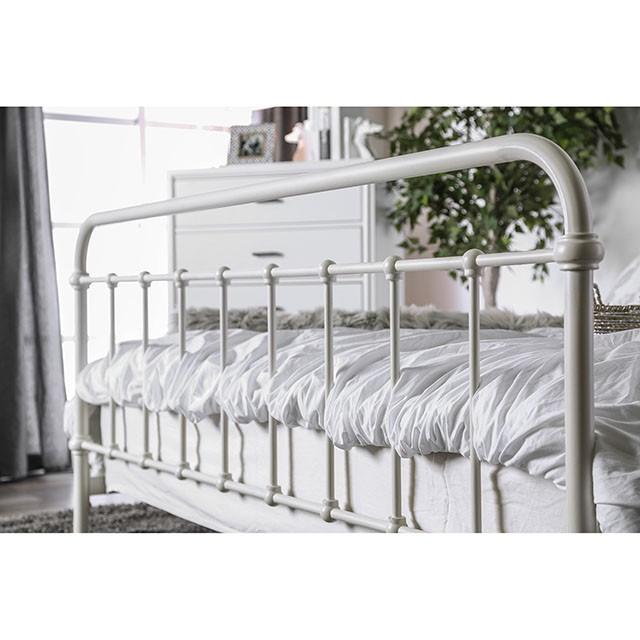 IRIA Vintage White Cal.King, E.King, & Full Bed - U&U Home Budget Furniture (Carteret, NJ)