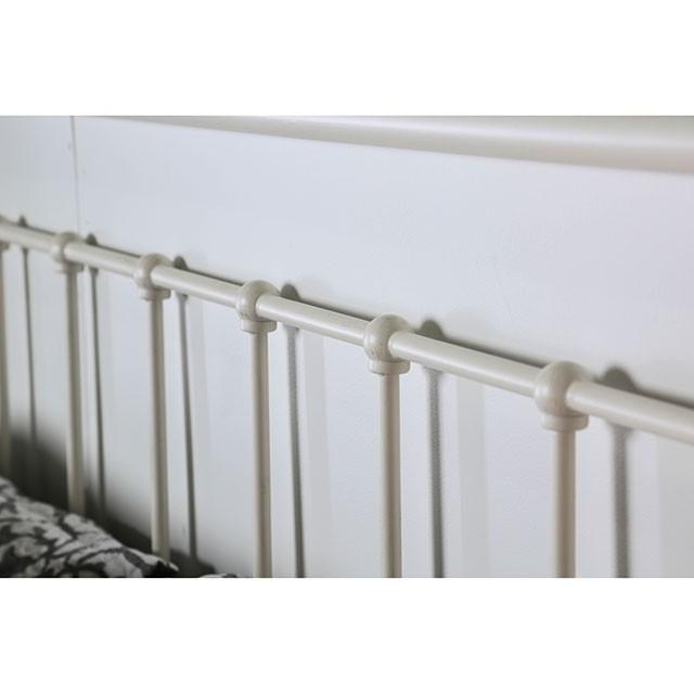 IRIA Vintage White Cal.King, E.King, & Full Bed - U&U Home Budget Furniture (Carteret, NJ)