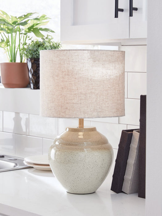 Waldish Table Lamp - U&U Home Budget Furniture (Carteret, NJ)