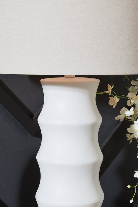 Veraleigh Table Lamp - U&U Home Budget Furniture (Carteret, NJ)