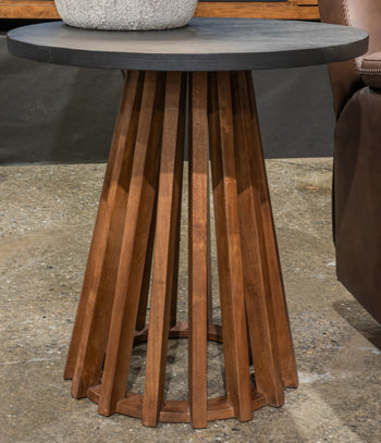 Kallari End Table - U&U Home Budget Furniture (Carteret, NJ)