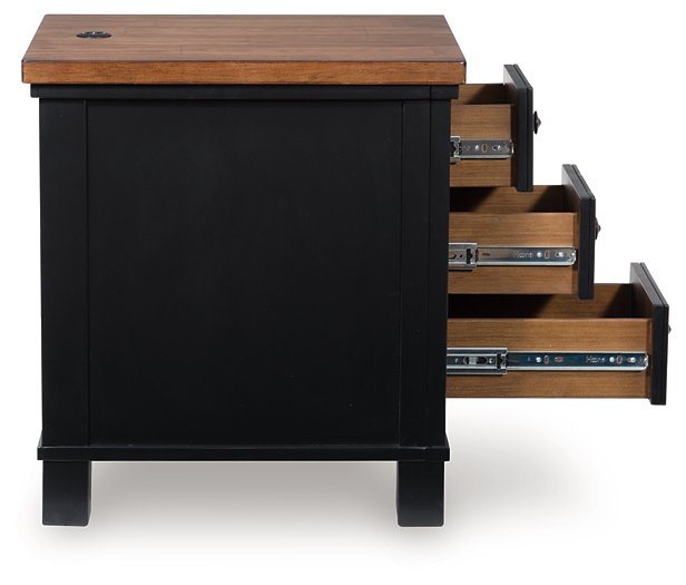 Wildenauer Chairside End Table - U&U Home Budget Furniture (Carteret, NJ)