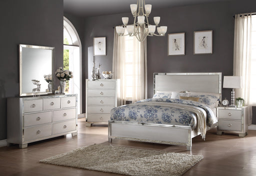 Voeville II Platinum Queen Bed - U&U Home Budget Furniture (Carteret, NJ)