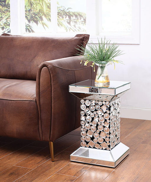 Kachina Mirrored & Faux Gems End Table - U&U Home Budget Furniture (Carteret, NJ)