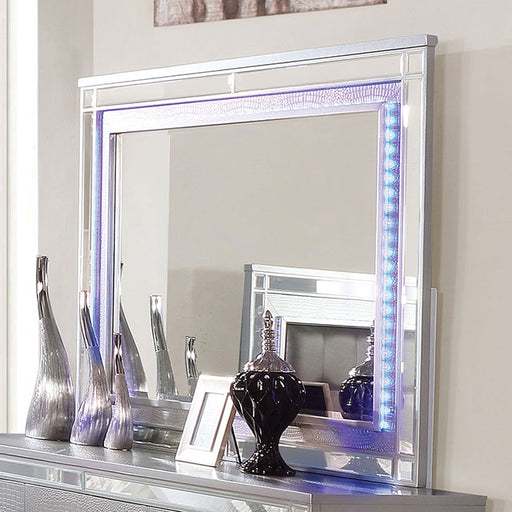 Brachium Silver Mirror - U&U Home Budget Furniture (Carteret, NJ)