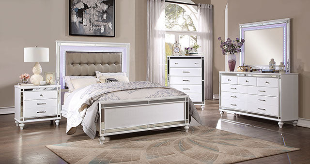 Brachium Queen Bedroom Set Silver - U&U Home Budget Furniture (Carteret, NJ)