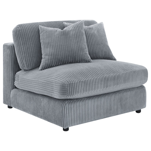 Blaine Accent Chair - U&U Home Budget Furniture (Carteret, NJ)