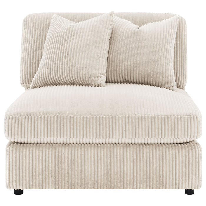Blaine Accent Chair - U&U Home Budget Furniture (Carteret, NJ)