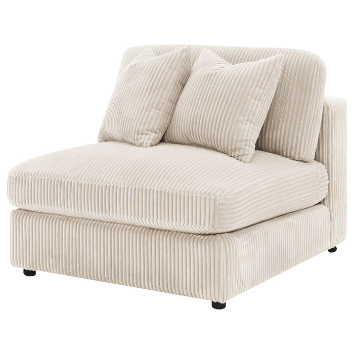 Blaine Accent Chair - U&U Home Budget Furniture (Carteret, NJ)