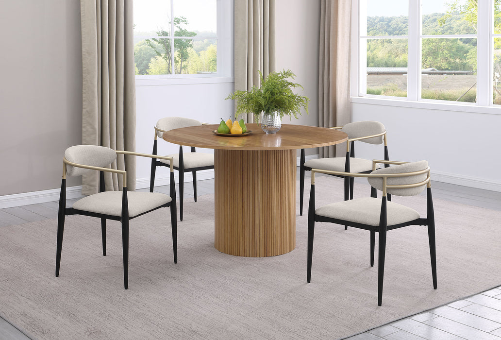 Bradbury Dining Table - U&U Home Budget Furniture (Carteret, NJ)