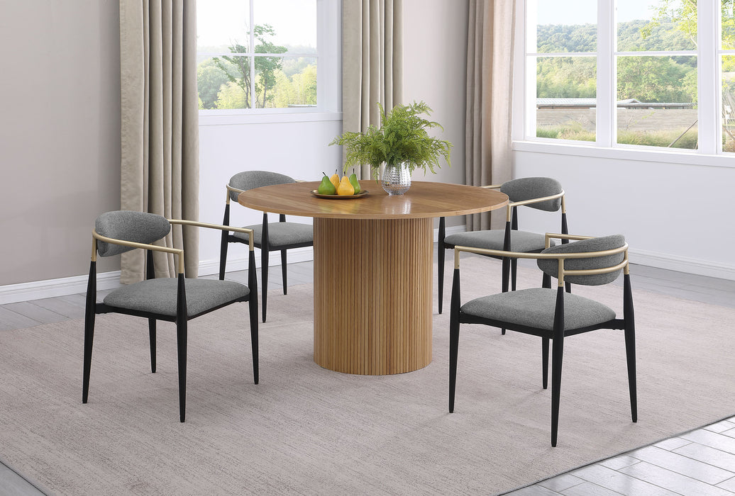 Bradbury Dining Table - U&U Home Budget Furniture (Carteret, NJ)