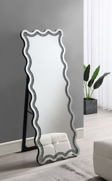 Brixey Standing Mirror - U&U Home Budget Furniture (Carteret, NJ)