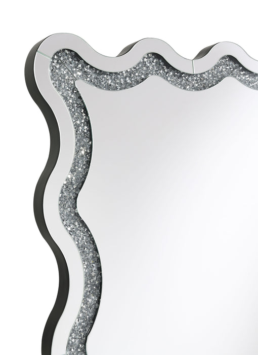 Brixey Standing Mirror - U&U Home Budget Furniture (Carteret, NJ)