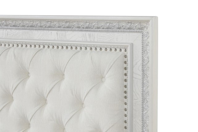 Stella Mia 4 Pc 5 Pc Queen Bedroom Set White & White - U&U Home Budget Furniture (Carteret, NJ)