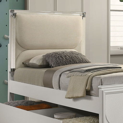 Lareina Bedroom Set - U&U Home Budget Furniture (Carteret, NJ)